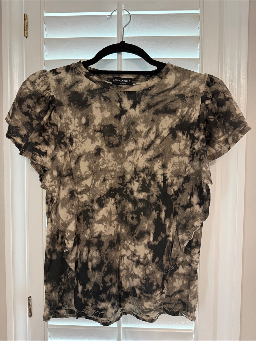 Generation Love Black and Gray Tie-Dye Ruffle Sleeve Tee